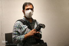 من ماسک می‌زنم