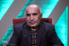 غلامرضا ذکیانی، رئیس موسسه پژوهشی حکمت و فلسفه ایران در مصاحبه با خبرنگار ایکنا در استودیو مبین