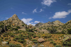 طبیعت ارتفاعات روستای مزرعه و قلعه شیور