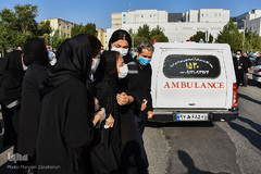 مراسم تشییع دومین پزشک شهید مدافع سلامت در تبریز