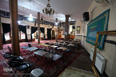 مسجد «ملک آباد» بازار فرش فروشان تهران