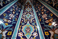 مسجد «ملک آباد» بازار فرش فروشان تهران