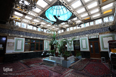 مسجد «ملک آباد» بازار فرش فروشان تهران