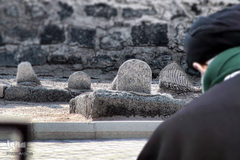 مزار مطهر حضرات معصومین(امام حسن، امام سجاد، امام محمدباقر و امام صادق (علیهم السلام) در قبرستان بقیع