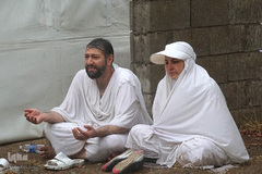 دعای عرفه حجاج ایرانی در صحرای عرفات