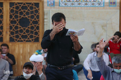 مراسم دعای عرفه در جوار کریمه اهل بیت