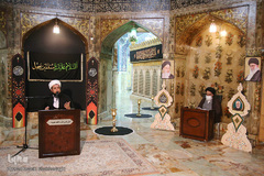 مراسم دعای عرفه در جوار کریمه اهل بیت