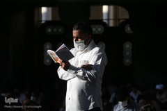 مراسم دعای عرفه در جوار کریمه اهل بیت