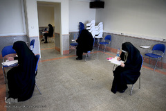 مرحله نخست پانزدهمین آزمون طرح ارزیابی و اعطای مدرک تخصصی به حافظان قرآن کریم در دانشگاه علم و صنعت