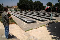 شهید نظر می‌کند به وجه اللّه‌