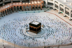 طواف وداع حجاج بیت االله الحرام در آخرین روز حج تمتع ۱۴۴۱