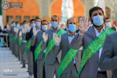 تعویض پرچم حرم حضرت علی(ع)