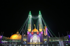 حرم کریمه اهل بیت(ع) در شب عید غدیر