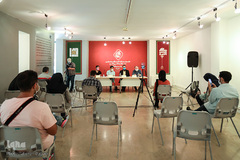 نشست رسانه‌ای مصحف شریف با خط «واضح»