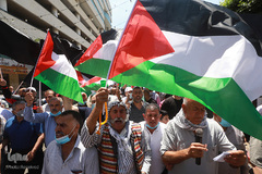 اعتراض فلسطینیان سرزمینهای اشغالی  به عادی سازی روابط امارات و رژیم صهیونیستی