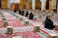 دستان کوچک «شیرخوارگان حسینی » یاری دهنده نیازمندان