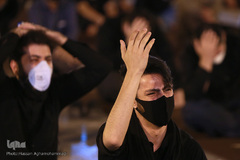 عزاداری شب سوم محرم در میدان امام حسین(ع)