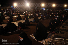 عزاداری شب سوم محرم در میدان امام حسین(ع)