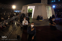 عزاداری شب سوم محرم در میدان امام حسین(ع)