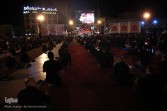 عزاداری شب سوم محرم در میدان امام حسین(ع)