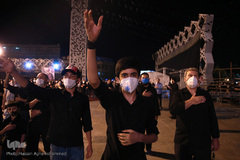 عزاداری شب سوم محرم در میدان امام حسین(ع)