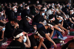 عزاداری شب تاسوعای حسینی هیات «ریحانة الحسین(ع)» با مداحی سیدمجید بنی فاطمه در پارک ارم تهران