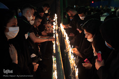 روشن کردن هزاران شمع در شب شام غریبان حسینی/ چهارراه گلوبندک