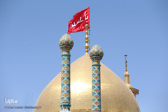 عزاداری ظهر عاشورا در حرم کریمه اهل بیت(ع)