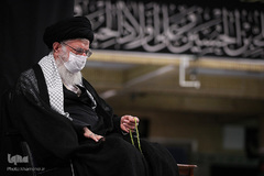 آخرین شب عزاداری حضرت اباعبدالله الحسین(ع) در حسینیه امام خمینی(ره) با حضور رهبر معظم انقلاب اسلامی