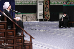 آخرین شب عزاداری حضرت اباعبدالله الحسین(ع) در حسینیه امام خمینی(ره) با حضور رهبر معظم انقلاب اسلامی