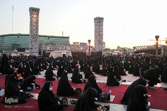 اجتماع بزرگ زنان عاشورایی در میدان امام حسین (ع)