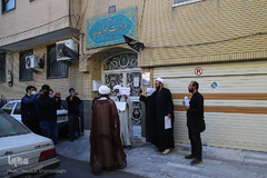 تجمع اعتراضی طلاب و دانشجویان قم در پی هتک حرمت روزنامه فرانسوی به پیامبر اسلام(ص)