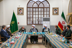 دیدار سردار دریادار علی فدوی جانشین فرمانده کل سپاه با آیت‌الله دژکام تولیت آستان مقدس حضرت شاهچراغ(ع)