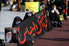 تجمع اعتراضی مردم تهران در محکومیت اهانت به پیامبر گرامی اسلام(ص) در میدان امام حسین(ع) 