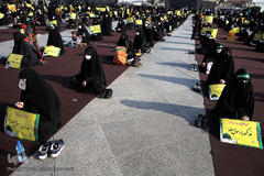 تجمع اعتراضی مردم تهران در محکومیت اهانت به پیامبر گرامی اسلام(ص) در میدان امام حسین(ع) 