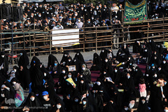 تجمع اعتراضی مردم تهران در محکومیت اهانت به پیامبر گرامی اسلام(ص) در میدان امام حسین(ع) 