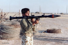 گل‌خاک شهیدان؛ رزمندگان نوجوان جبهه های حق علیه باطل