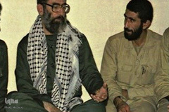 گل خاک شهیدان، حضور رهبر انقلاب در جبهه ها