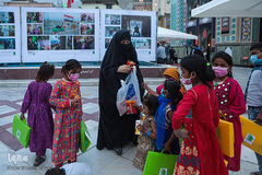 نمایشگاه  «به تو از دور سلام»