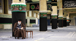 مراسم عزاداری و قرائت زیارت اربعین در حسینیه امام خمینی(ره)