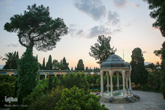 ٢٠مهر، سر ارادت ما به خواجه اهل راز