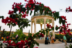 ٢٠مهر، سر ارادت ما به خواجه اهل راز