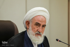 حجت‌الاسلام والمسلمین سلیمانی، نماینده ولی‌فقیه و امام جمعه کاشان در آیین آغاز رسمی طرح ملی «کاشان؛ پایتخت نهج‌البلاغه ایران»