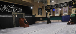 مراسم عزاداری روز شهادت امام رضا(ع) در حسینیه امام خمینی(ره)