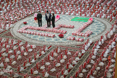 مشارکت بسیجیان در تهیه بسته های معیشتی برای خانواده های آسیب دیده از شیوع ویروس کرونا