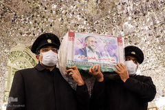 مراسم وداع با پیکر شهید محسن فخری‌زاده در حرم مطهر رضوی