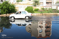 امدادرسانی نیروهای بسیج و سپاه به مردم سیل زده اهواز