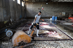 امدادرسانی گروه جهادی خدام‌الرضا(ع) و کانون خدمت آستان قدس رضوی به مردم اهواز