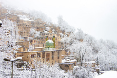  بارش اولین برف پائیزی در شهرک تاریخی «ماسوله» گیلان