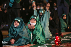 مراسم سفره نذری بزرگ حضرت رقیه(س) در قم